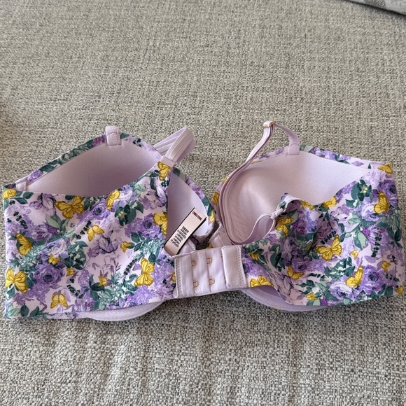 Victoria's Secret Purple Floral Bra - Picture 2 of 4